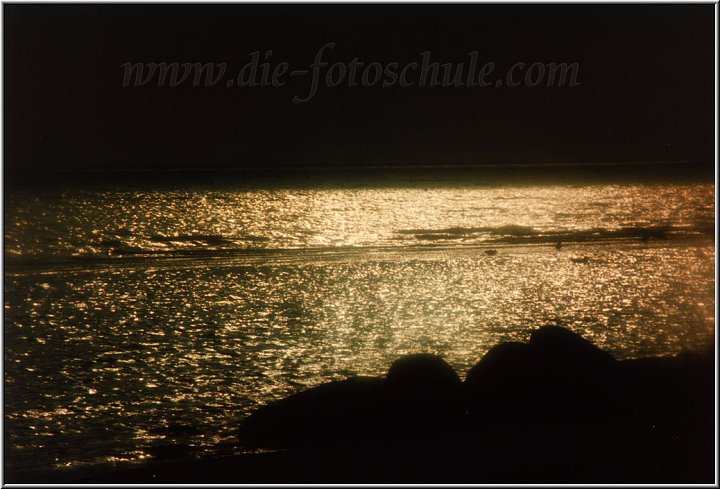 Lagune Sonnenuntergang mit Wasserglitzer.jpg - Sonnenuntergänge in der Lagune von Venedig.